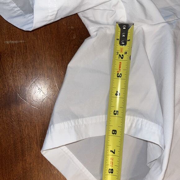Columbia PFG Women's Size 2 White 6” Inseam Shorts - Picture 6 of 6